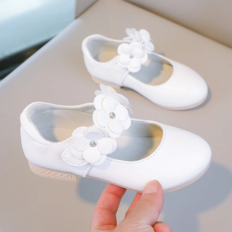 Autumn Girl's Mary Janes Appliques Low Heel Beautiful Kids Princess Shoe Three Colors Pointed Toe Breathable Children Shoe 26-36