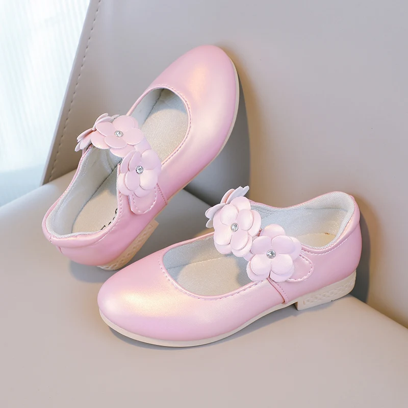 Autumn Girl's Mary Janes Appliques Low Heel Beautiful Kids Princess Shoe Three Colors Pointed Toe Breathable Children Shoe 26-36
