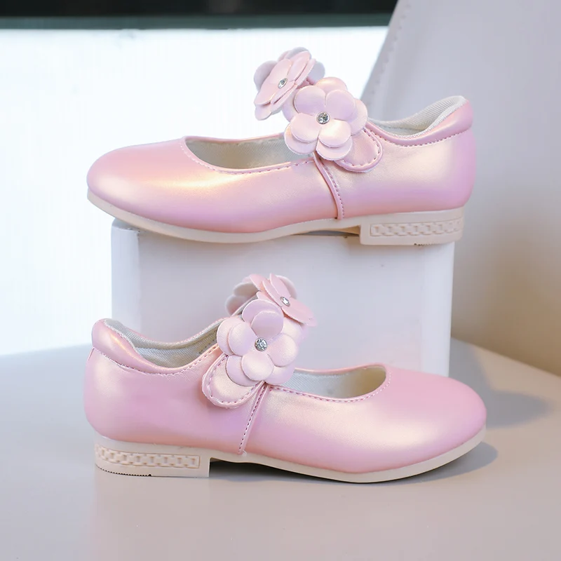 Autumn Girl's Mary Janes Appliques Low Heel Beautiful Kids Princess Shoe Three Colors Pointed Toe Breathable Children Shoe 26-36