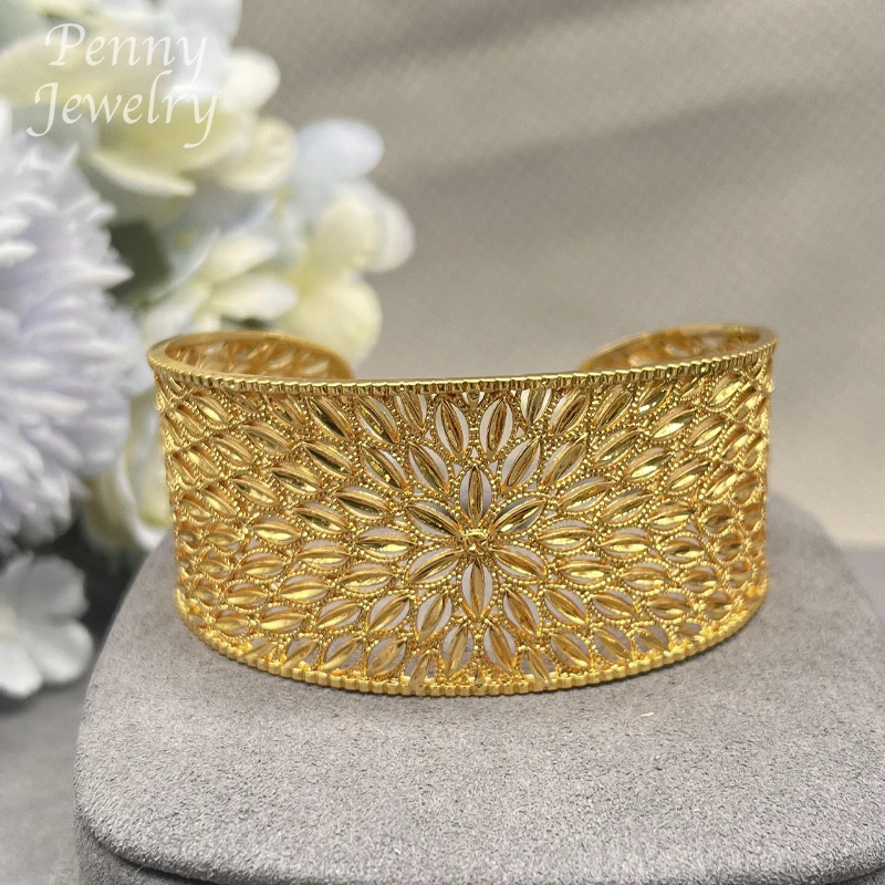 Vintage Hollow 18K Gold Plated Jewelry Set for Women Luxury Copper Bracelet Ring African Bridal Wedding Party Accessories Gifts