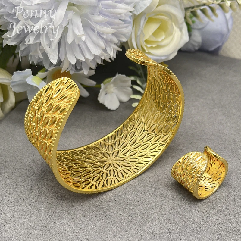 Vintage Hollow 18K Gold Plated Jewelry Set for Women Luxury Copper Bracelet Ring African Bridal Wedding Party Accessories Gifts