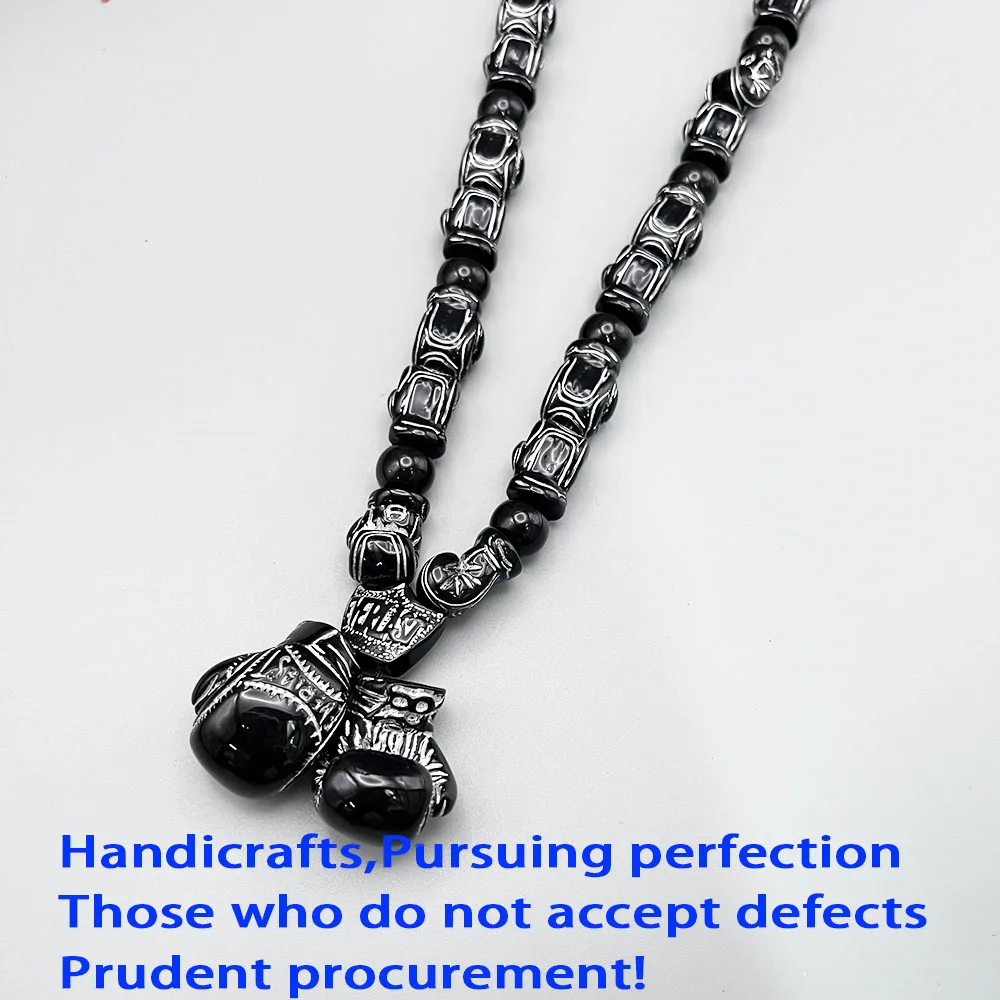 GS179 NEW Car Pendants Boxing Glove EVERLAST Style Silvery Exquisite Beads 3D Stereo Resin DIY Strength And Wisdom Ornament