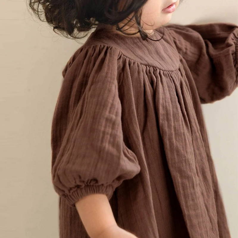 French Round Neck Pleated Cotton Crepe Muslin Dress Girls 2026 Autumn New Casual Loose Retro Brown Children's Dresses