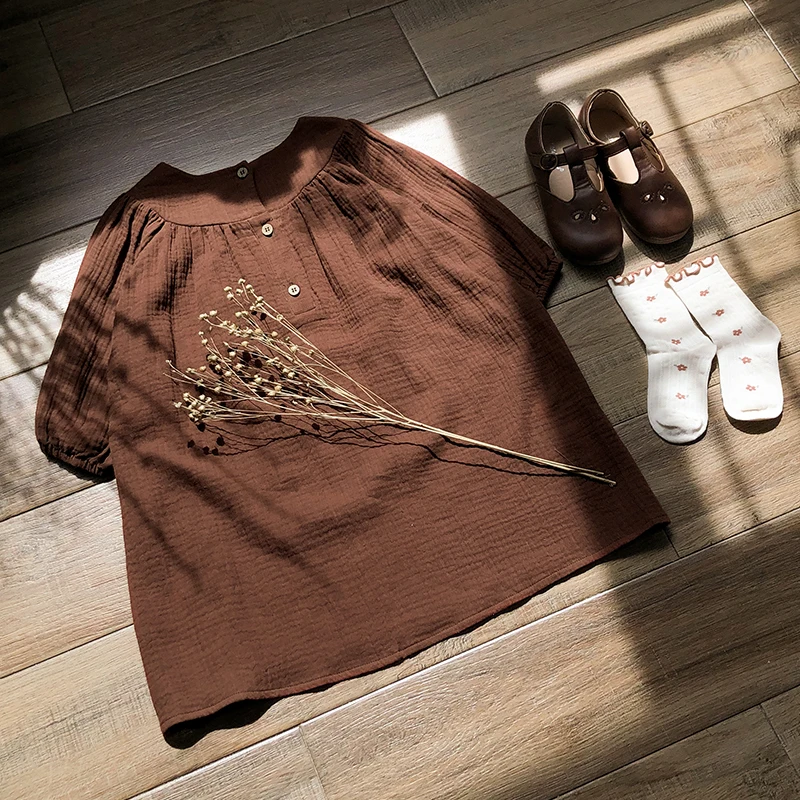 French Round Neck Pleated Cotton Crepe Muslin Dress Girls 2026 Autumn New Casual Loose Retro Brown Children's Dresses
