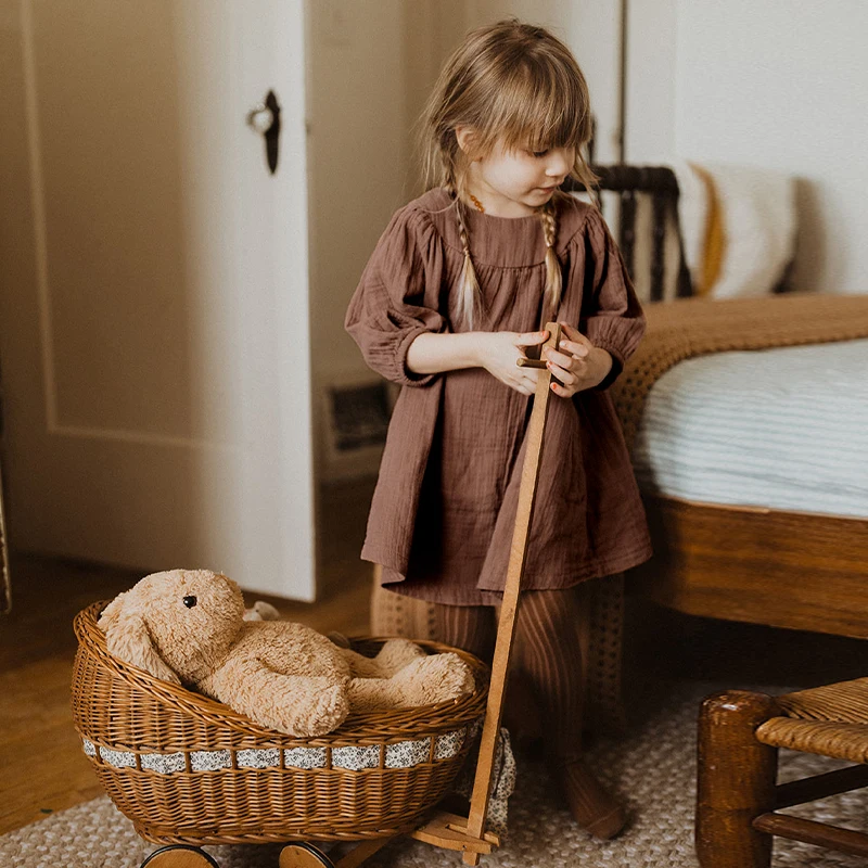 French Round Neck Pleated Cotton Crepe Muslin Dress Girls 2026 Autumn New Casual Loose Retro Brown Children's Dresses