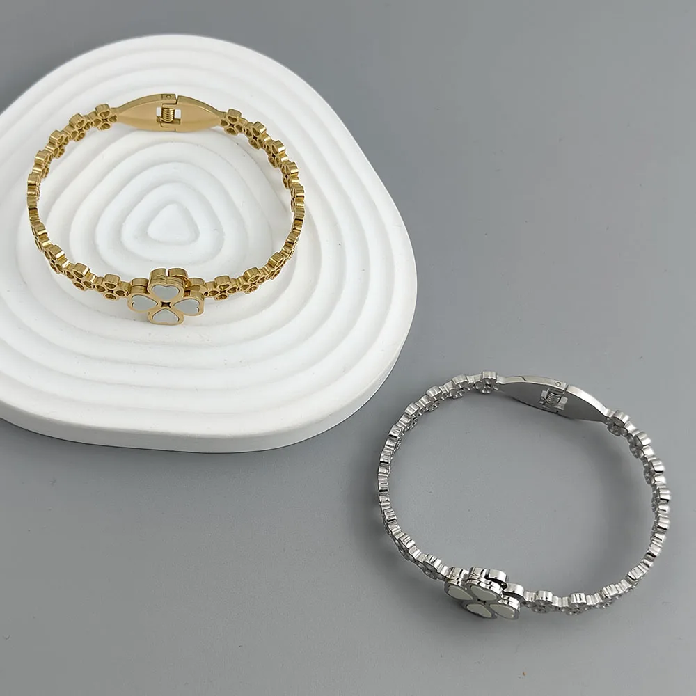 New four-leaf clover white shell stainless steel gold-plated bracelet 18K, high quality waterproof couple bracelet, wife gift