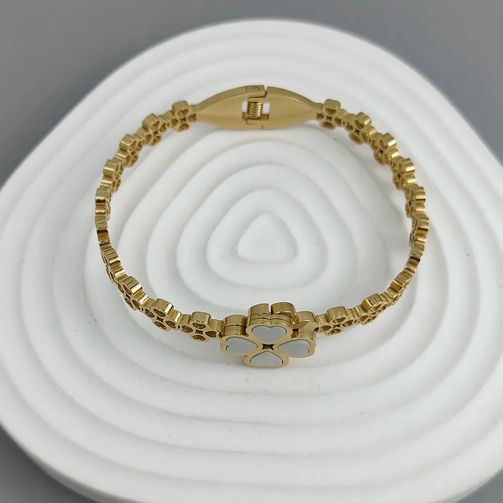 New four-leaf clover white shell stainless steel gold-plated bracelet 18K, high quality waterproof couple bracelet, wife gift