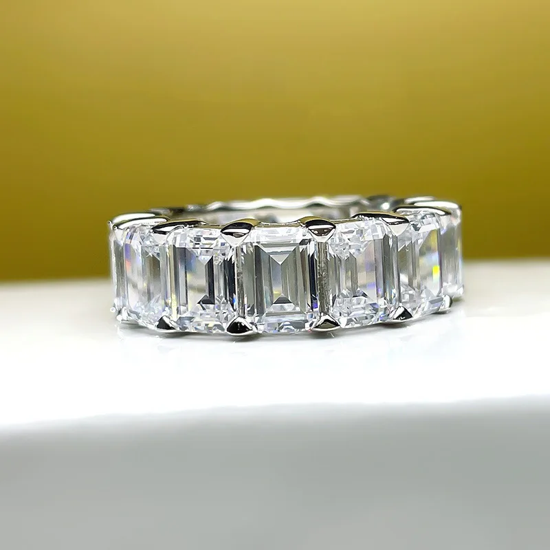 Drop Shipping High Quality Luxury Jewelry 925 Sterling Silver Princess Cut Moissanite Diamond Women Wedding Band Ring Gift