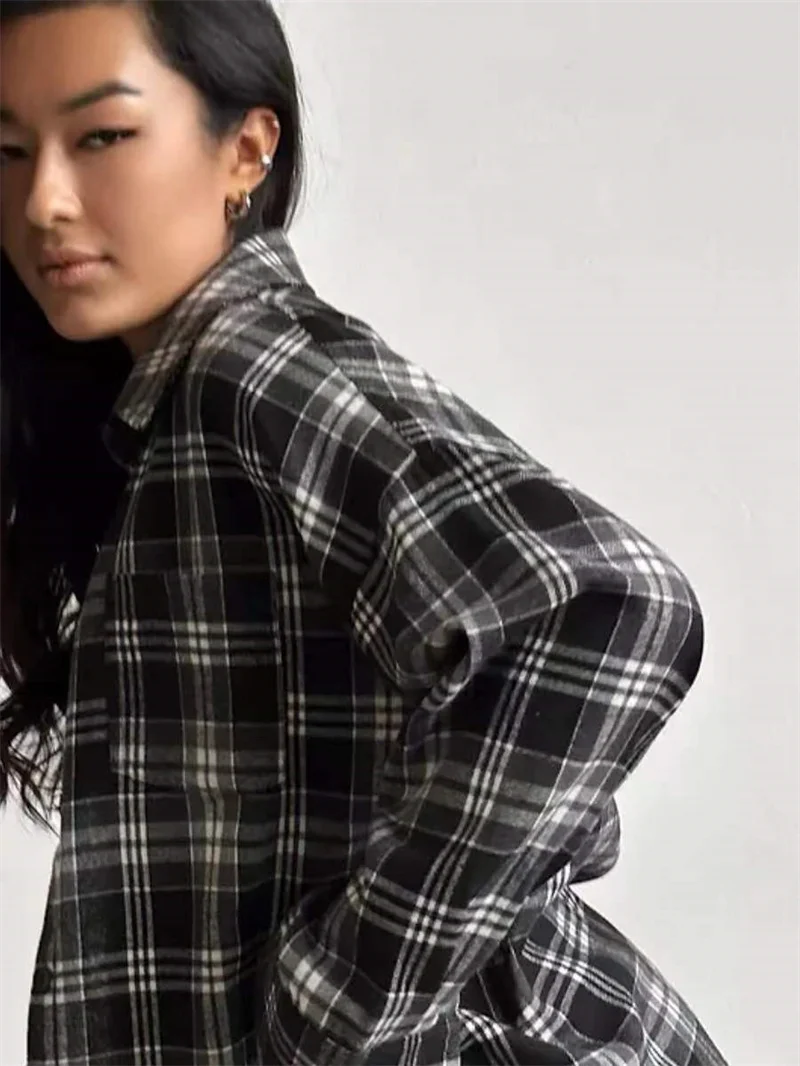 Vintage Plaid Blouse Women Spring Summer Korean Pocket Long Sleeve Lapel Shirt Fashion Streetwear Y2K Clothes 2026 Oversize Tops