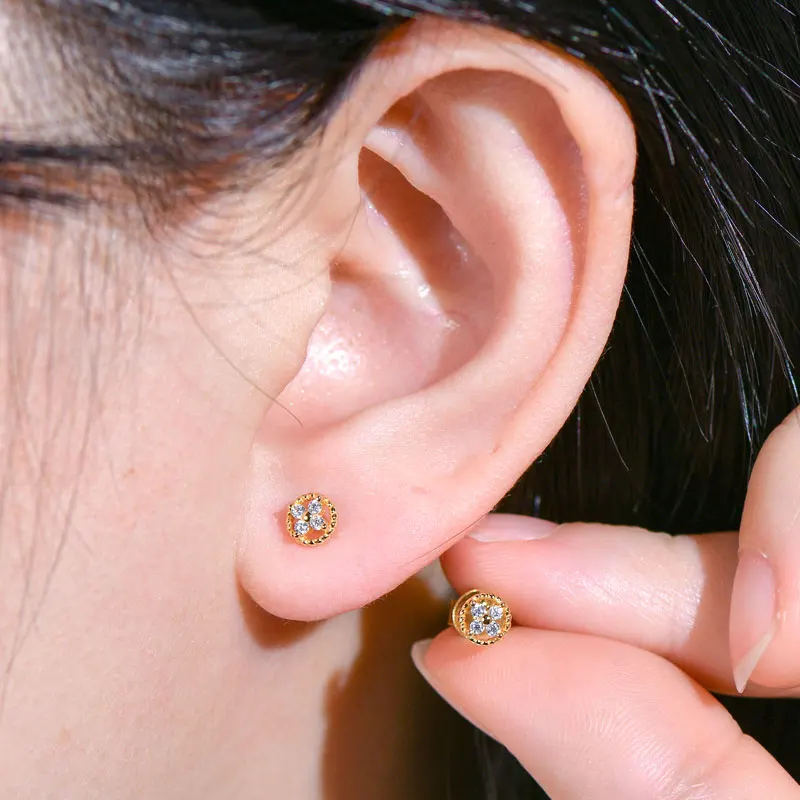 Lnngy 1.3mm Moissanite Stud Earring Pendientes Plata 925 Sterling Silver Lucky Flower Stud Earrings For Women Daily Jewelry Gift