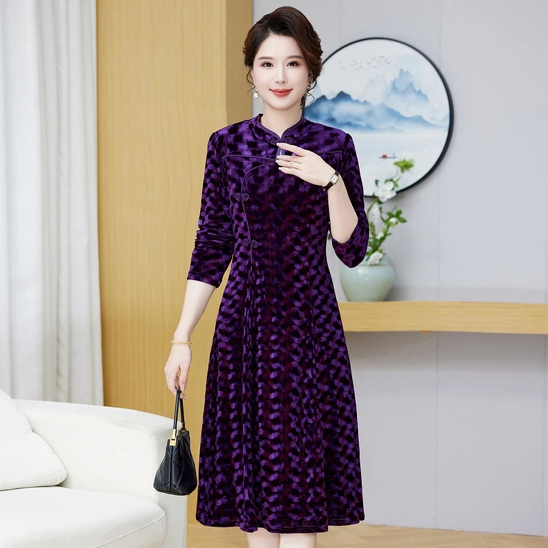 Gold Velvet Autumn Dress Long Sleeved Women's Clothing Soft Fabric 2024 New Fashion Plus Size Dress Outdoor Comfort