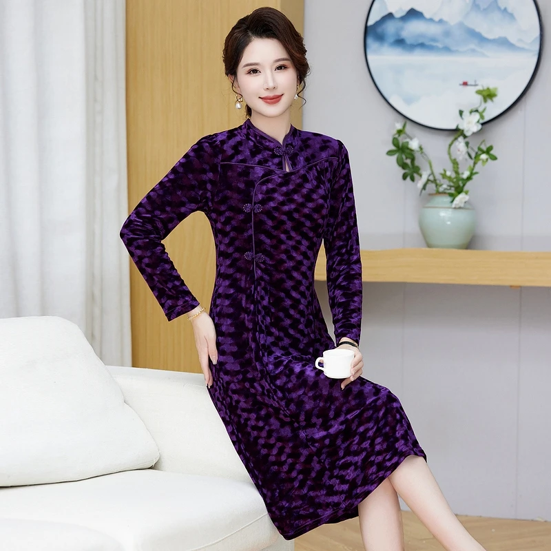 Gold Velvet Autumn Dress Long Sleeved Women's Clothing Soft Fabric 2024 New Fashion Plus Size Dress Outdoor Comfort