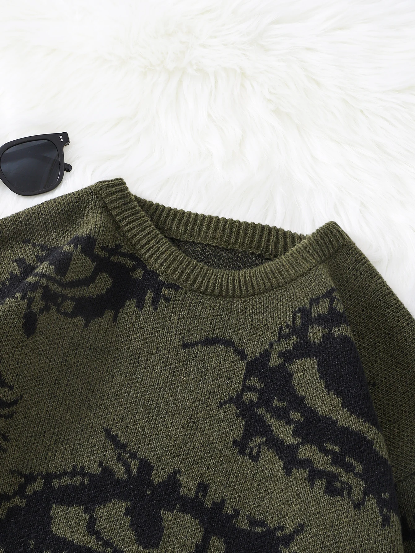 New Popular Autumn and Winter Abstract Eye Jacquard Pattern Pullover Sweater Casual Round Neck Knitted Men's Pullover