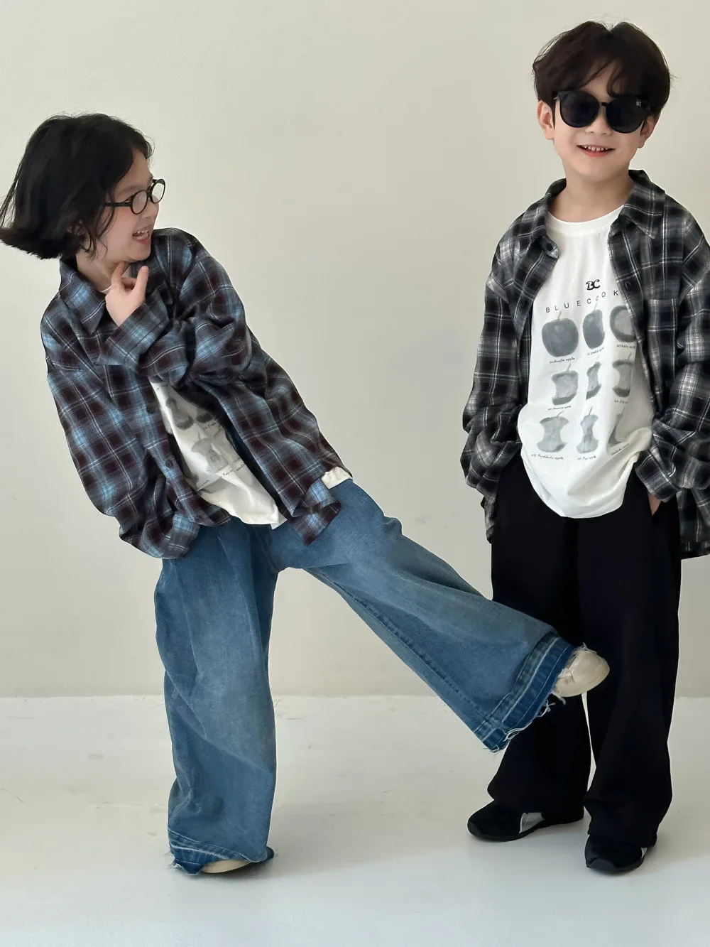 Children's Shirt 2024 Autumn Boys and Girls Korean Version Velvet Plaid Shirt Children's Casual Versatile Loose Long Sleeve Top