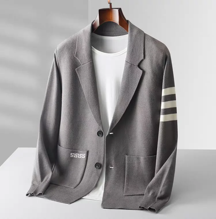 High end brand men's knitted sweater cardigan popular autumn winter fashionable striped design Korean custom casual warm coat