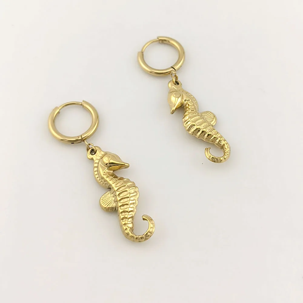 New In Hot 316 Stainless Steel Gold Plated Fish Earrings Woman Sea Animal Pendant Hoop Earrings