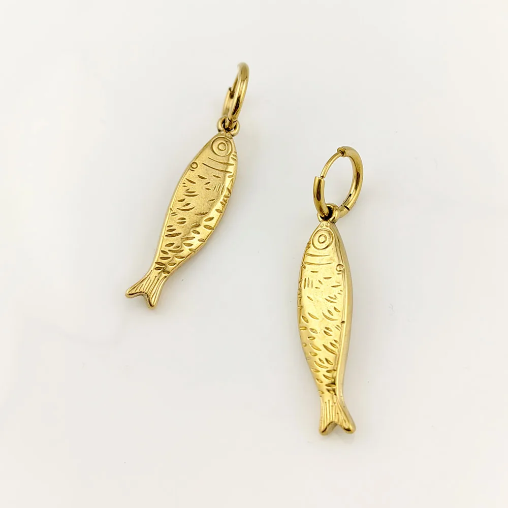 New In Hot 316 Stainless Steel Gold Plated Fish Earrings Woman Sea Animal Pendant Hoop Earrings