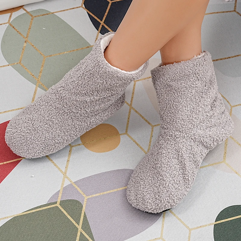Mntrerm Winter Warmth Postpartum indoor Slippers for Women Indoor Floor Quiet Idea Cloth Soft Cotton Boots for Couples