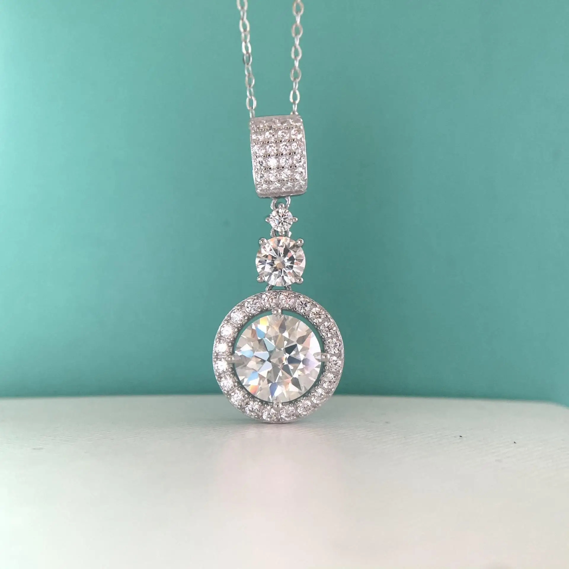 5ct Moissanite Diamond Pendant Necklace with Certificate Blue Green Pink Color Round Shape D Color VVS Moissanite Jewelry Gift