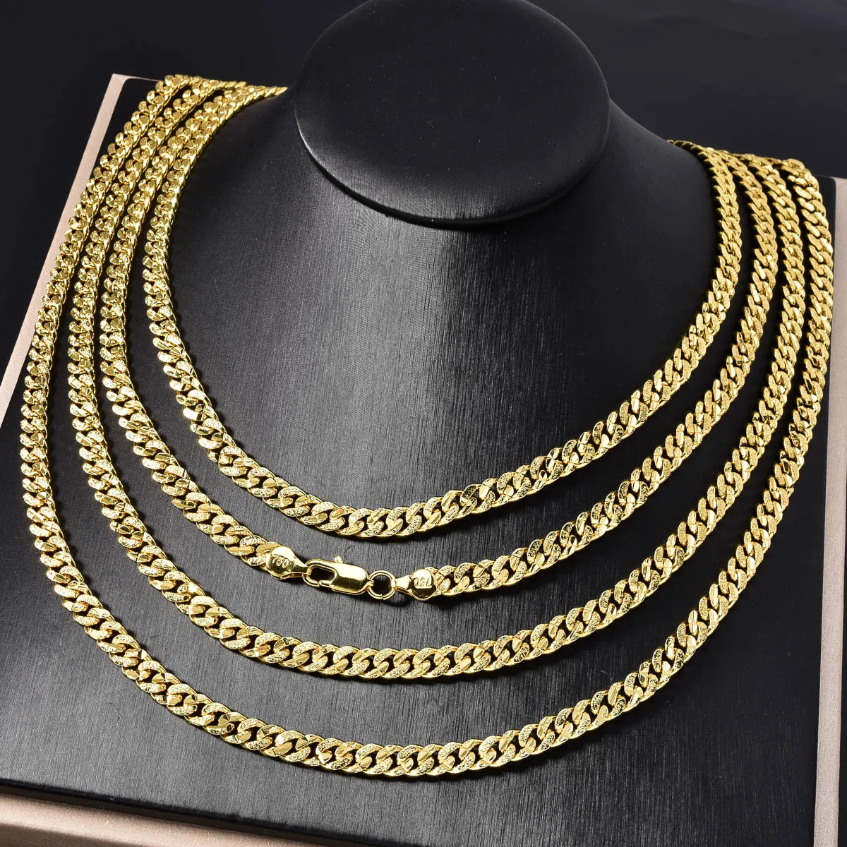Italian 750 Cuban Chain Necklace For Men And Women Luxurious 18k Gold-Plated Hip-Hop Punk Suitable For Parties New Year Jewelry