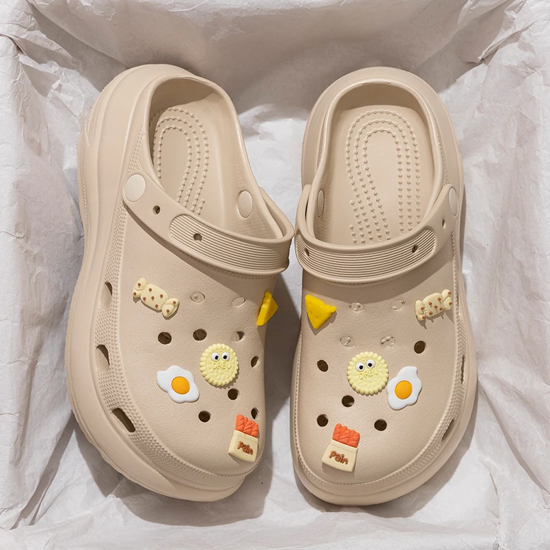 Summer Cartoon EVA Clogs for Women Thick Sole Non Slip Garden Beach Sandals Woman Fashion DIY Chunky Platform Sandalias De Mujer