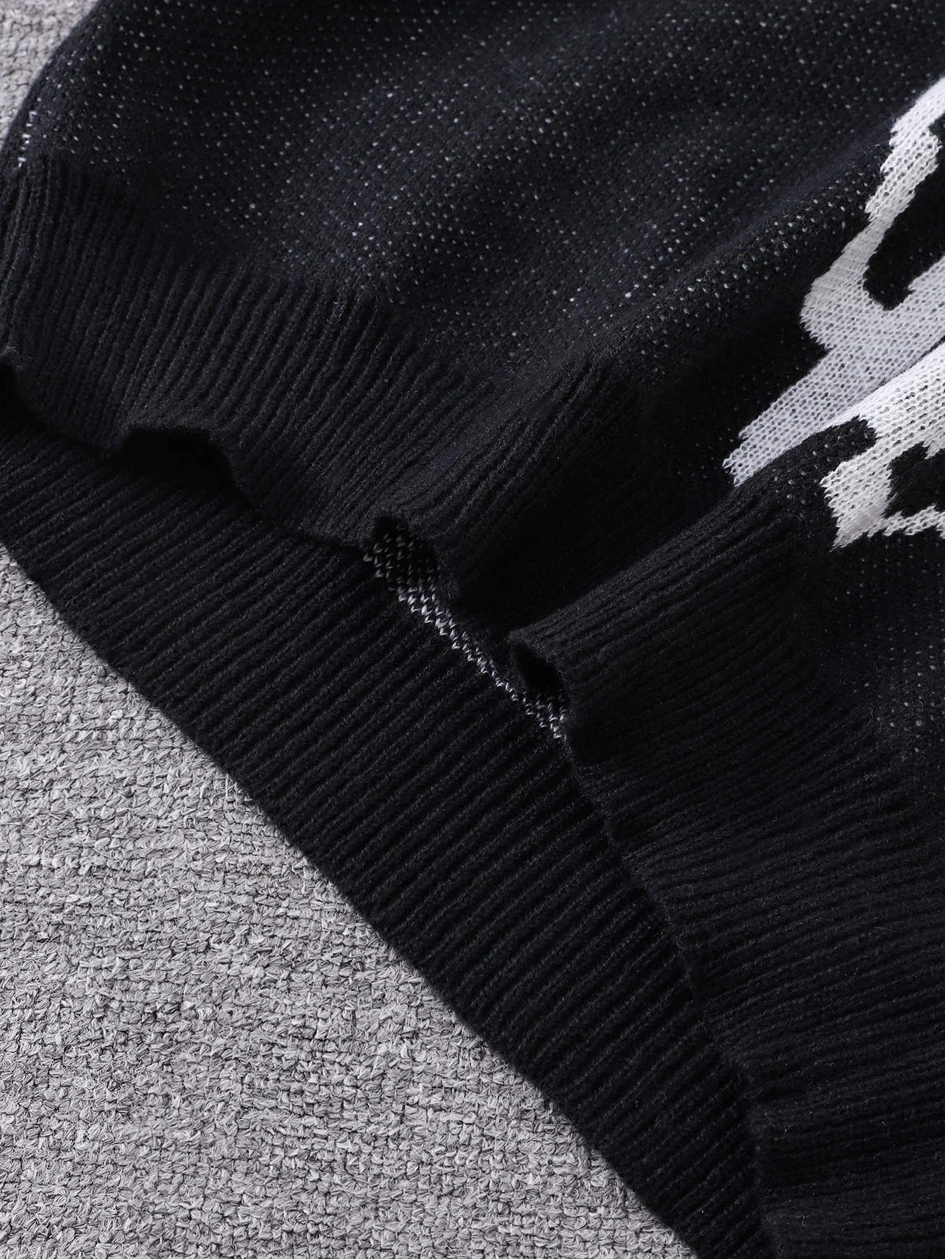 Autumn and Winter Abstract Kitten Jacquard Pattern Pullover Sweater Casual Round Neck Knitted Men's Pullover