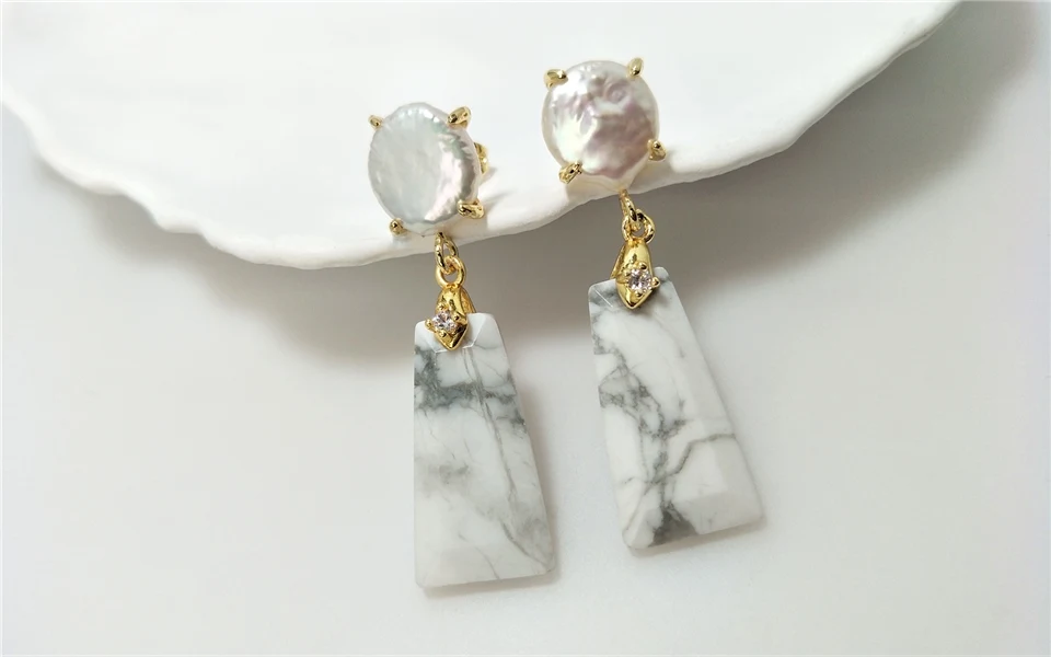 1 Pairs Fashionable Golden Trapezoid Earrings with Natural Freshwater Pearl & Semi-precious Stone, Ideal Valentines Gift ER467P