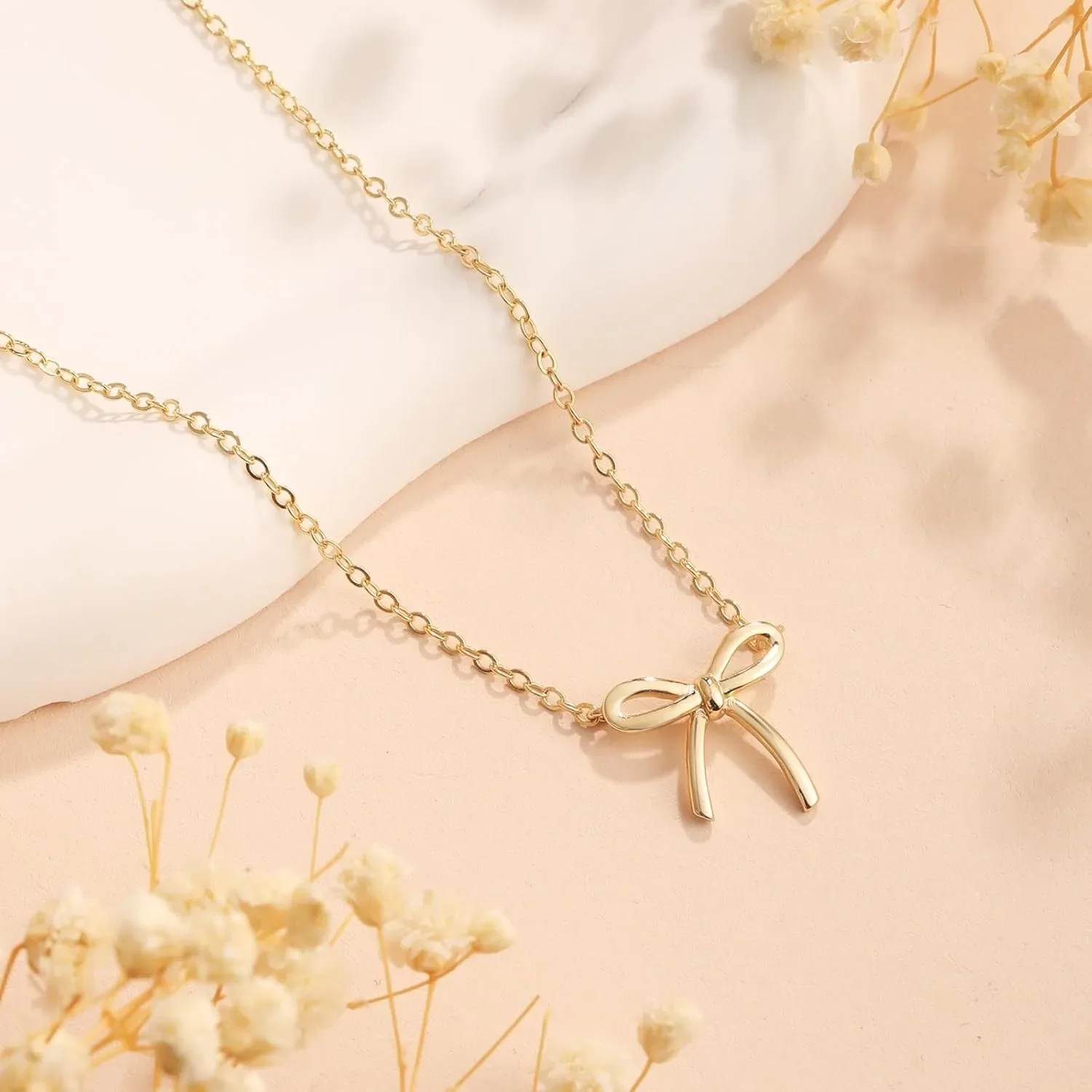 Gold Necklace for Women Bow Necklace Gold Silver Plated Necklace Cute Bow Pendant Choker Chain Necklaces for Women Jewelry Gift