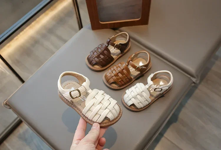 Kids Sandals 2025 Summer Sandals for Boy Fashion Children Cut-Outs Beach Shoes Braided Style Causal Walking Flat Sandals
