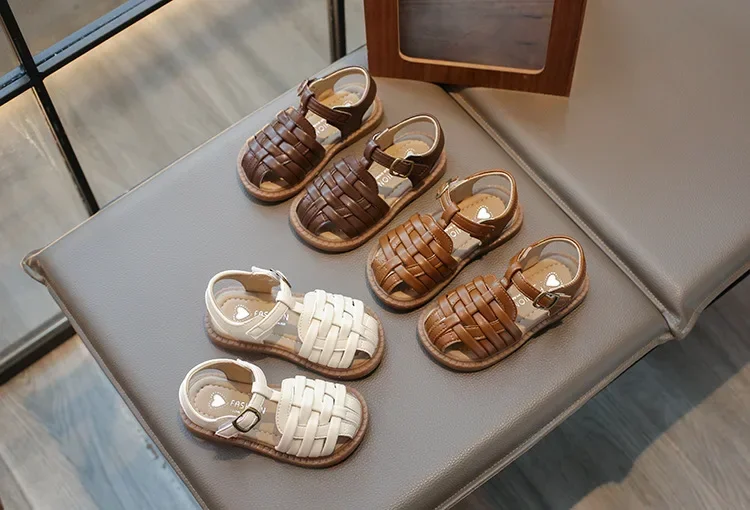 Kids Sandals 2025 Summer Sandals for Boy Fashion Children Cut-Outs Beach Shoes Braided Style Causal Walking Flat Sandals