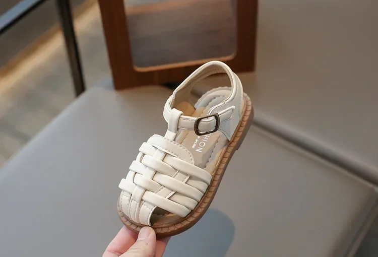 Kids Sandals 2025 Summer Sandals for Boy Fashion Children Cut-Outs Beach Shoes Braided Style Causal Walking Flat Sandals