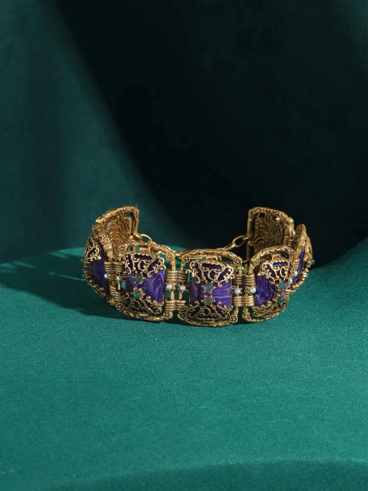 Vintage Bracelet for Women Antique Jewelry Purple Square Glass Gold Color Hollow Accessories New Luxury Charm Accessories Retro