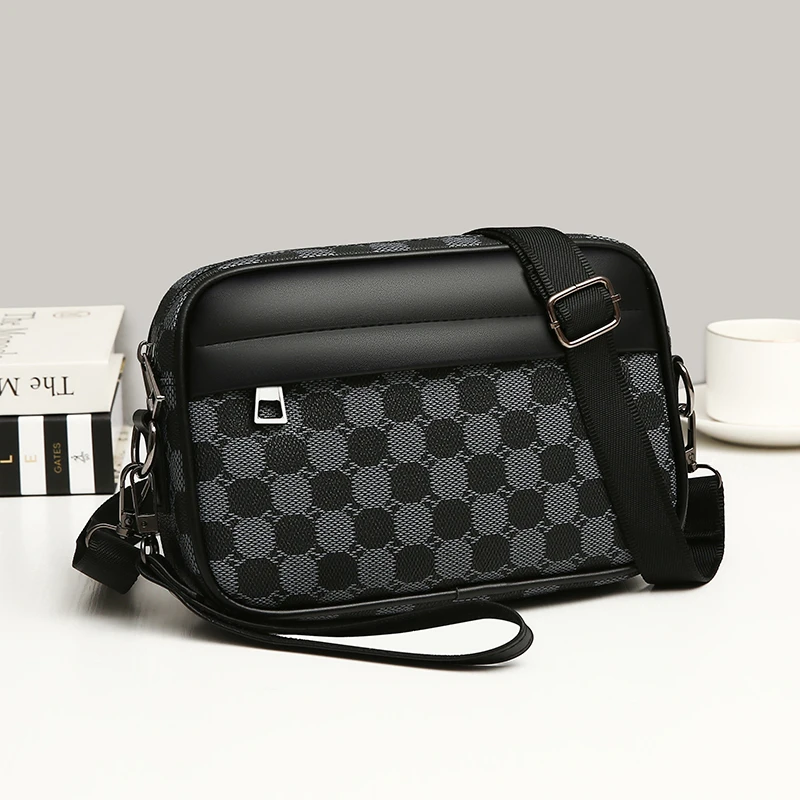 Fashion Business Shoulder Bag PU Leather Men Clutch Bag Wide Strap Crossbody Bag Designer Casual Male Messenger Pack Phone Purse