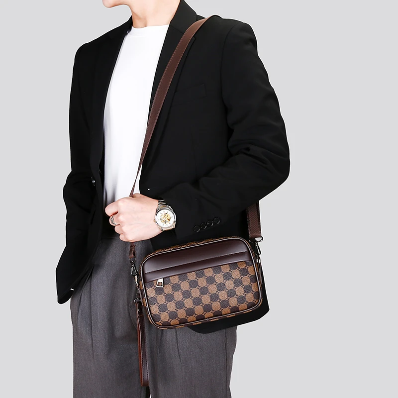 Fashion Business Shoulder Bag PU Leather Men Clutch Bag Wide Strap Crossbody Bag Designer Casual Male Messenger Pack Phone Purse