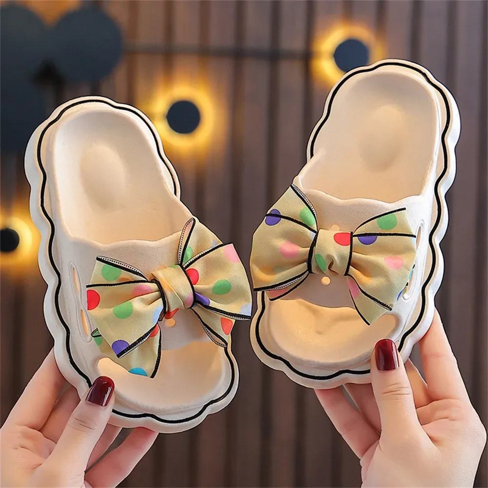 Kids Slippers Spring Autumn Girls Fashion Bow Non-slip Home Slippers Outside Home Thick Bottom Beach Sandals Slippers
