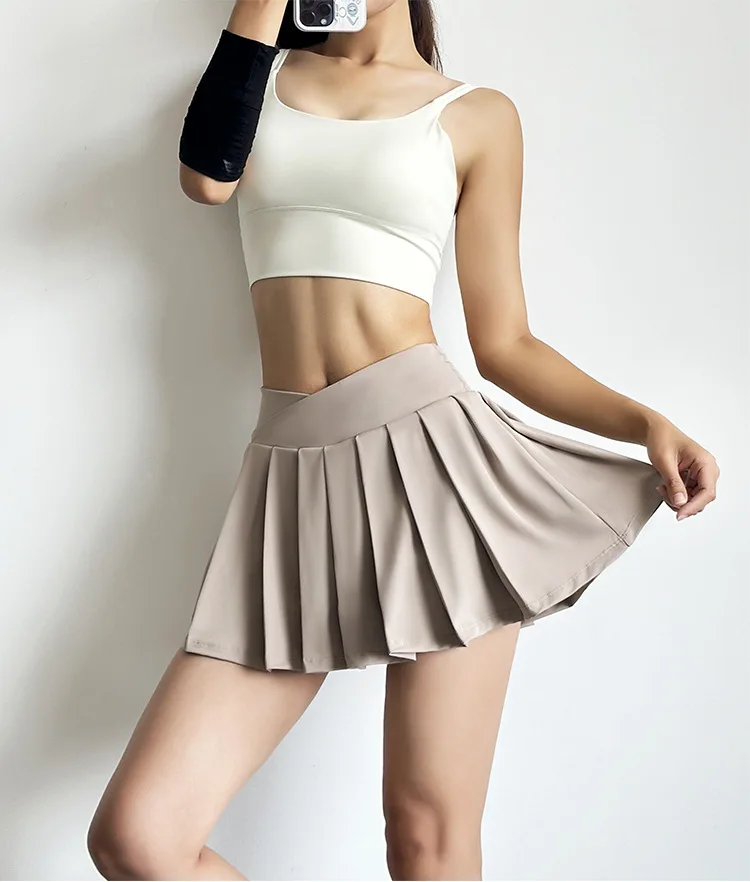 Sports short skirt women summer anti-walk yoga pants running fitness clothes quick dry breathable high waist pleated skirt