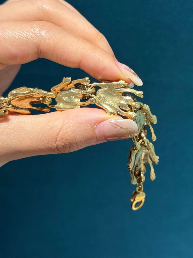 Vintage Jewelry Lucky Toad Bracelets For Women Green Red Agate Antique Gold Color Charm 2025 Accessories Mothers Day Gift New