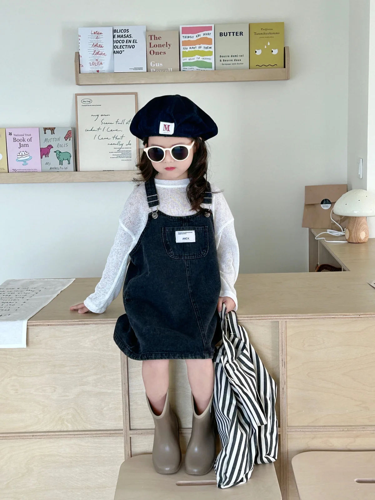 Childrenclothing Girls Denim Dress Spring 2024 New Fashion Casual Large Pocket Strap Casual Simple Solid Color Girls Dress