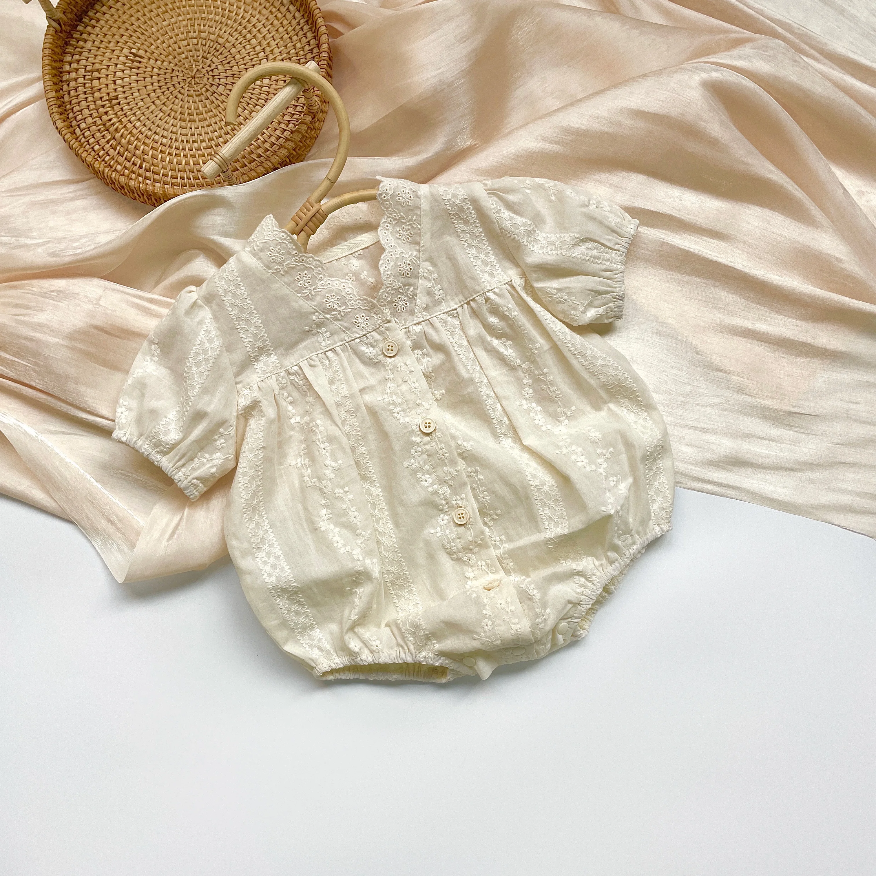 FLM Summer Baby Romper Short Sleeves Princess Lace Collar Solid Color Baby Bodysuit Thin 0-2 Years Old