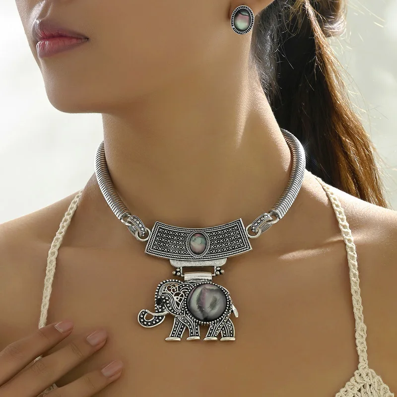 Ethnic Elephant Jewelry Set For Women Vintage Chain Charm Necklace Earrings New Fashion Bridal Party Wedding Jewelry Accessories