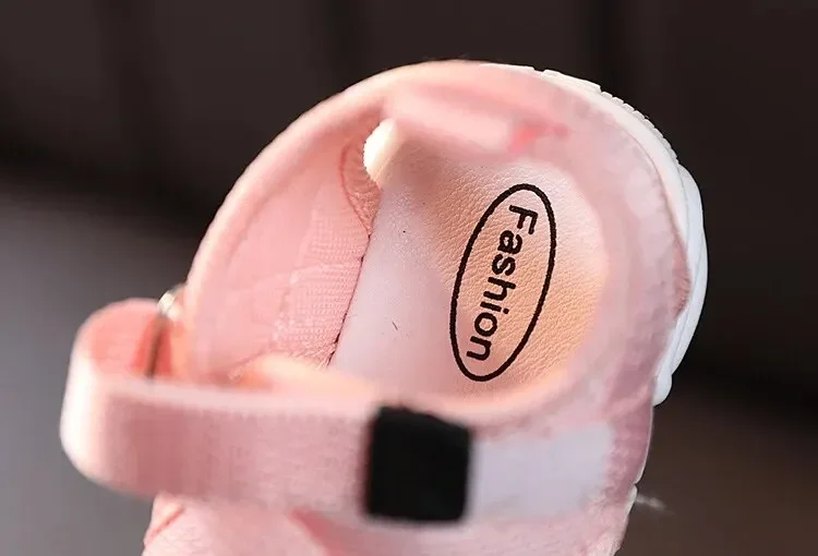 Breathable Summer Sport Shoes Boys Girls Baby Step Learning Shoes Low Cut Beach Slippers Summer Casual Style Mesh Material