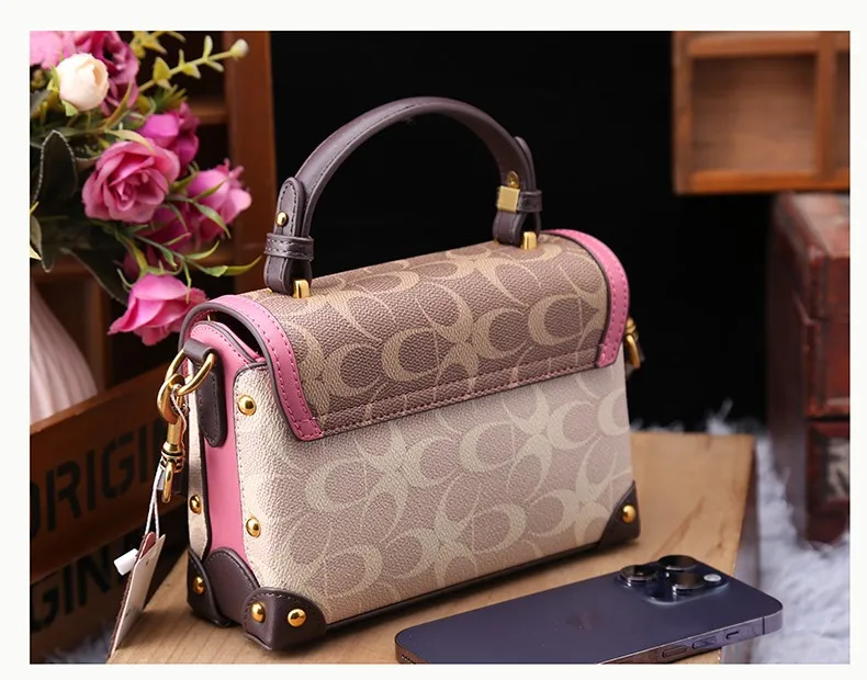 New minimalist and fashionable small handbag, contrasting color women's bag, high-end carriage crossbody bag, portable box bag