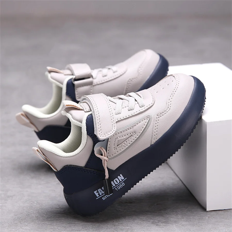 Tenis Sneakers Kids Spring/Autumn New Boys Girls Sports Shoes Casual Board Shoes Leather Soft Soled Children Small White Shoes