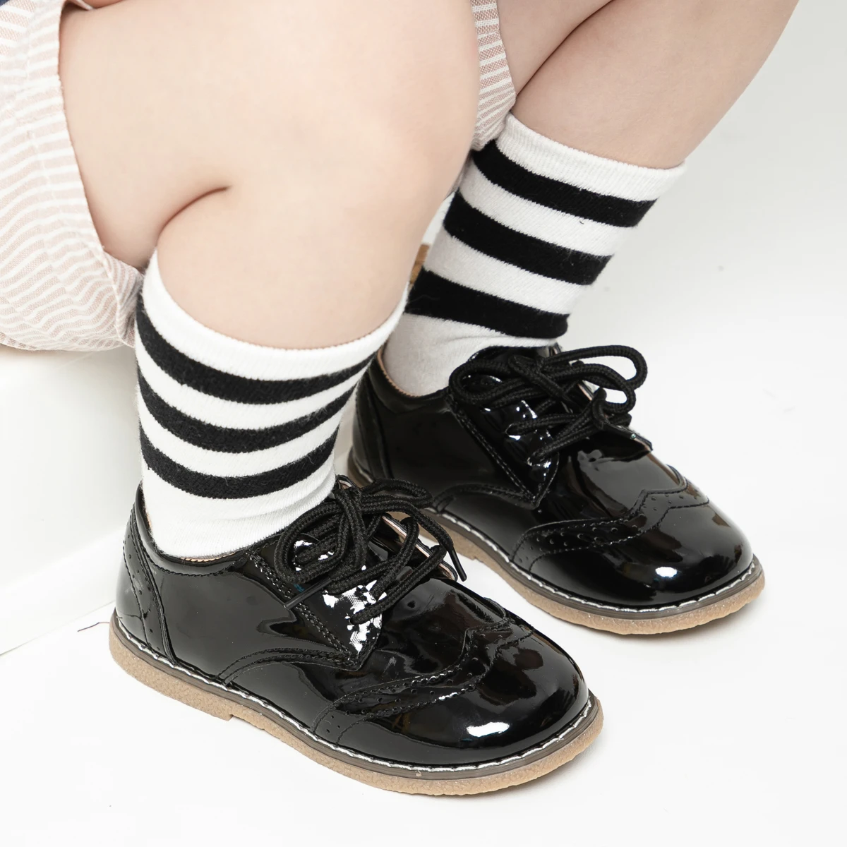New Children's Leather Shoes Anti-Slip Waterproof Casual Shoes Boys Girls Lace-Up Solid Color Sneakers Young Children's Shoes