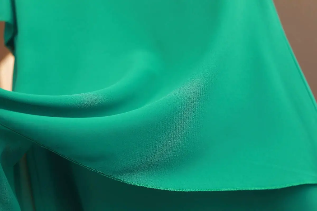 Fashion Brand Summer Oversized Loose and Thin Casual Blouse Top Short Sleeve Chiffon Top White Blouse Green Women’s Tops M-6XL