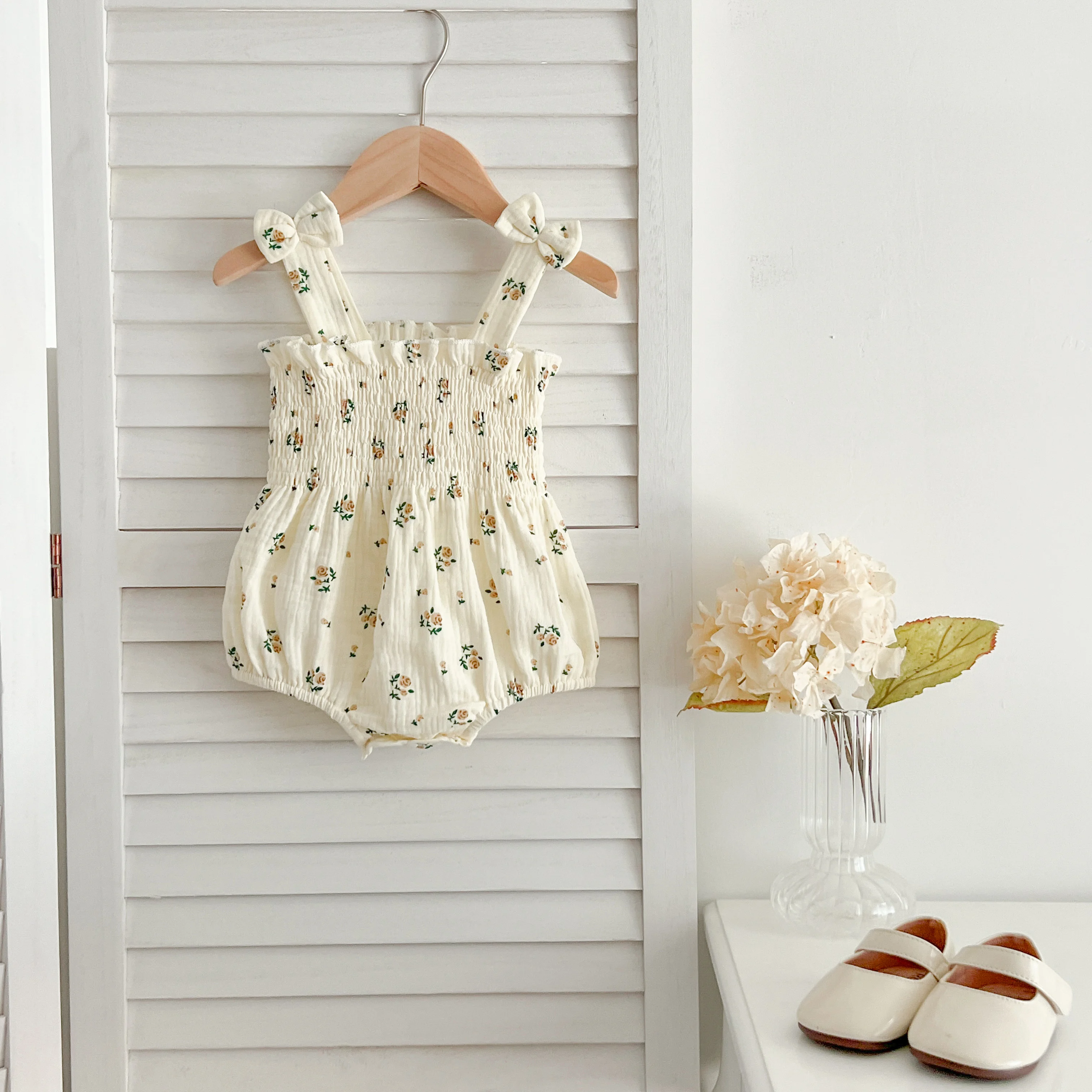 Summer Outfit Kids Baby Clothes Cotton Sleeveless Rompers Newborn Girls Clothes Toddlers Flower Bow Kids One-pieces Bodysuits