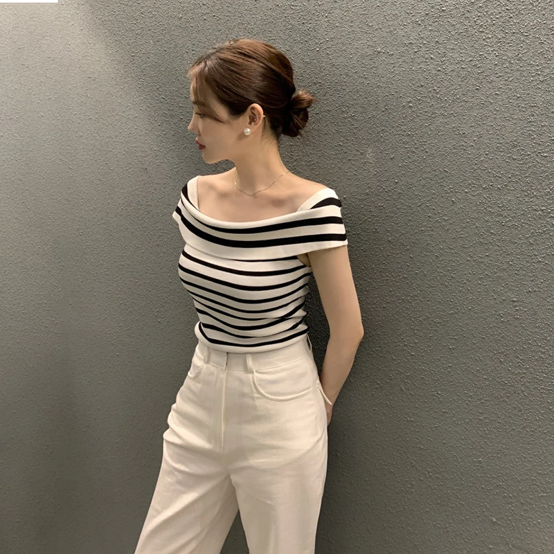 Summer Fashion Stripe Knitted T-shirt Women Sexy Off Shoulder Short Sleeve Slim Top