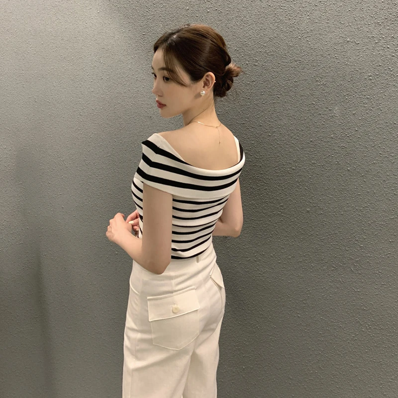 Summer Fashion Stripe Knitted T-shirt Women Sexy Off Shoulder Short Sleeve Slim Top