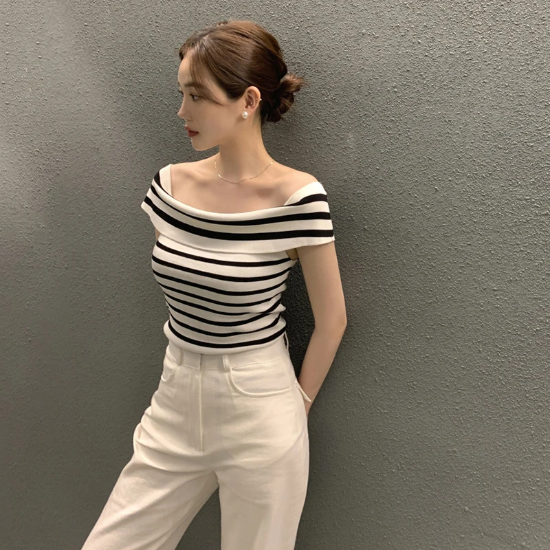 Summer Fashion Stripe Knitted T-shirt Women Sexy Off Shoulder Short Sleeve Slim Top