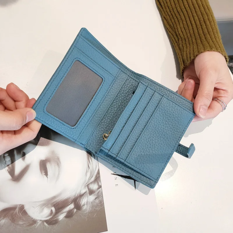 100% Cow Genuine Leather Women's Wallets and Fashion Small Money Bag Luxury Wallet Design Coin Purses Simple Wallet Card Holder